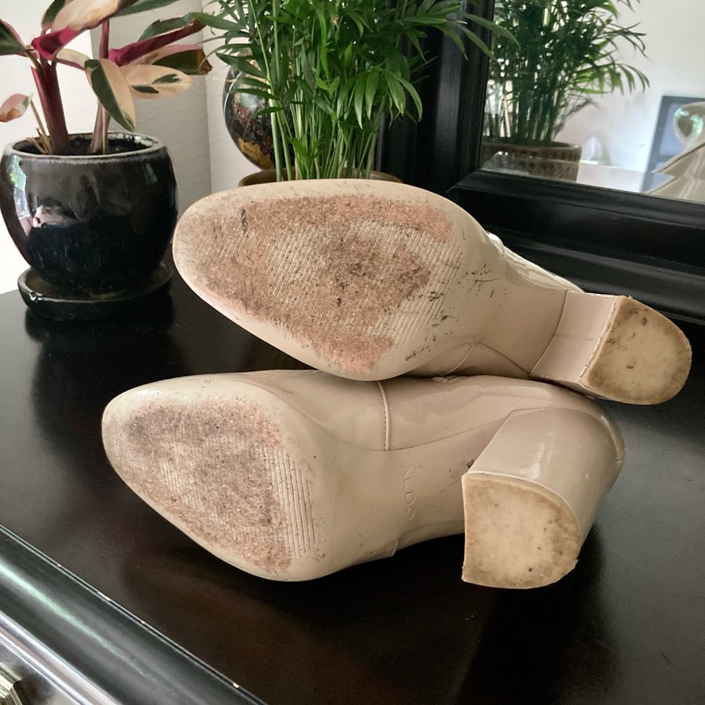 Sexy Aldo booties - Picture 4 of 7